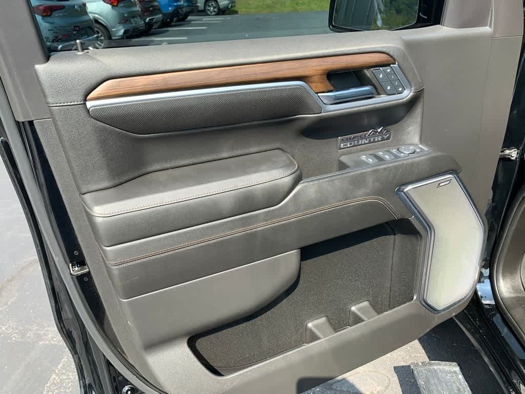Certified 2024 Chevrolet Silverado 1500 High Country w/ Technology Package AWD/4WD image 19