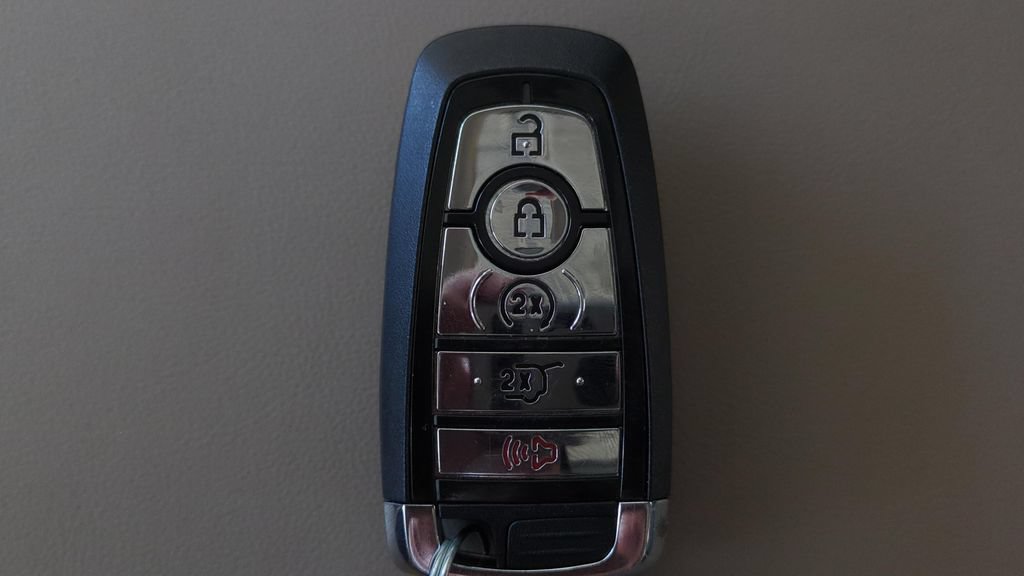 Used 2024 Lincoln Aviator Reserve RWD image 24