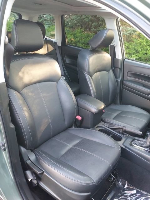 Used 2017 Subaru Forester 2.5i Touring AWD/4WD image 20