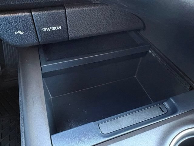 Used 2023 Toyota Camry SE FWD image 29