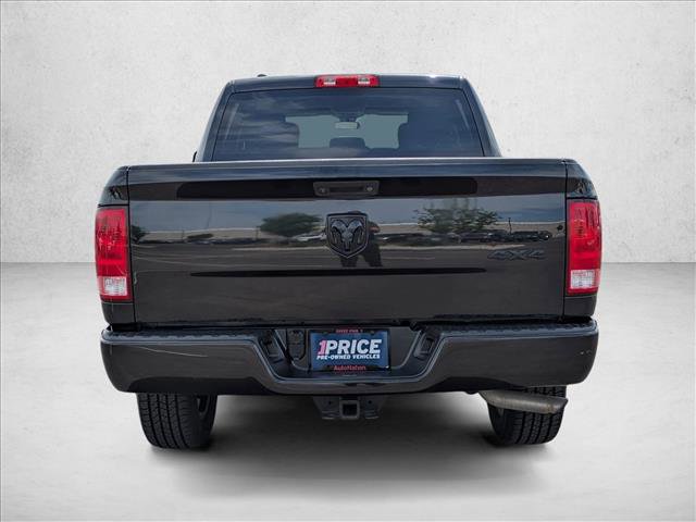 Used 2018 RAM 1500 Express w/ Black Ram 1500 Express Group AWD/4WD image 7