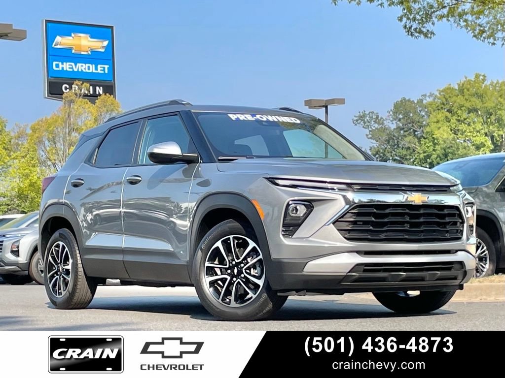 Used 2025 Chevrolet TrailBlazer LT FWD image 1