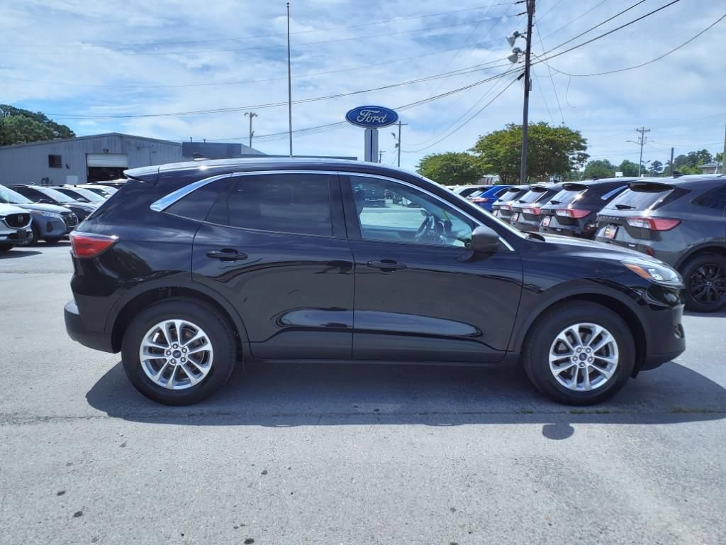 Used 2022 Ford Escape SE w/ Convenience Package AWD/4WD image 5