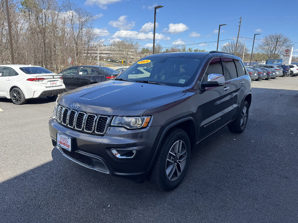 Used 2021 Jeep Grand Cherokee Limited w/ Sun & Sound Group image 2