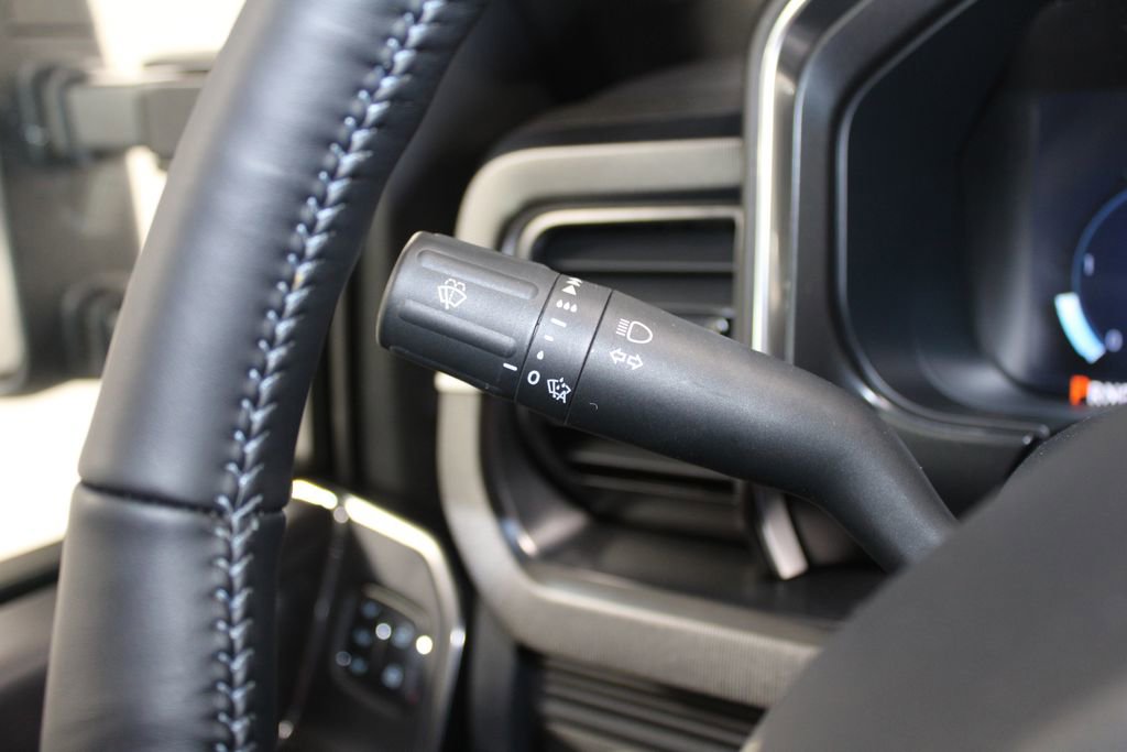 New 2026 Ford F250 Platinum image 40