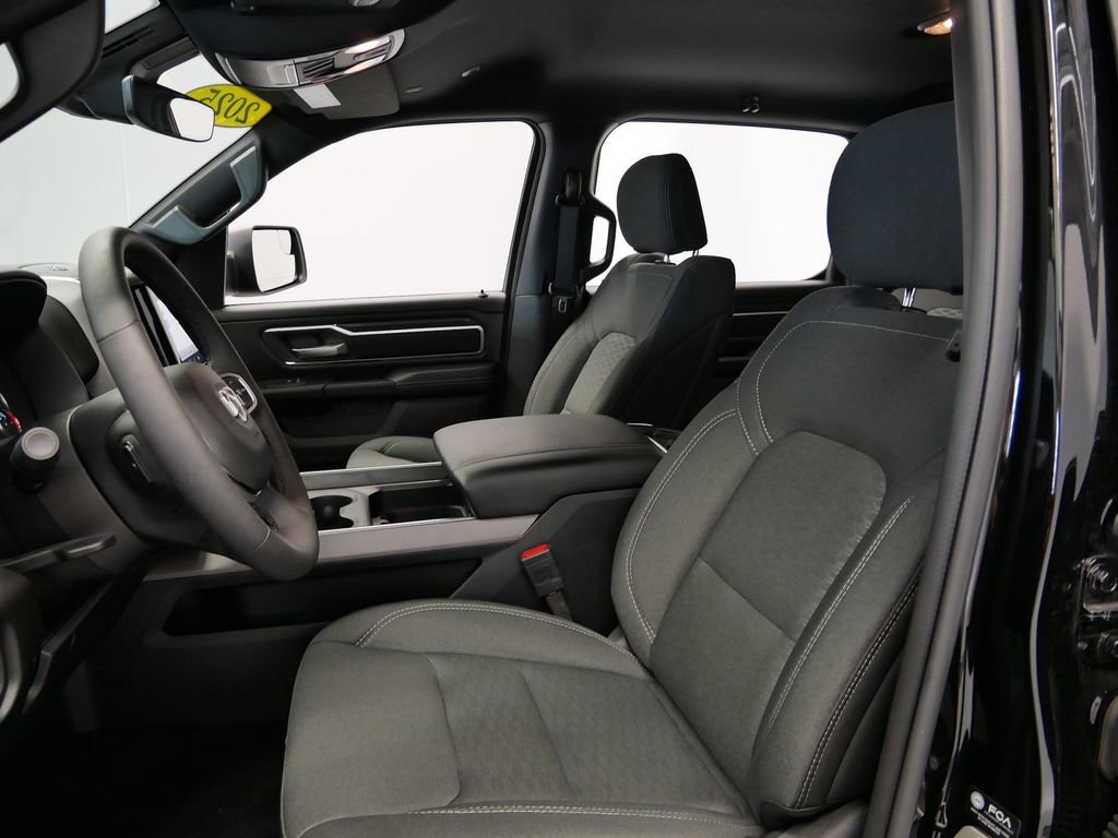 Certified 2025 RAM 1500 Big Horn image 3