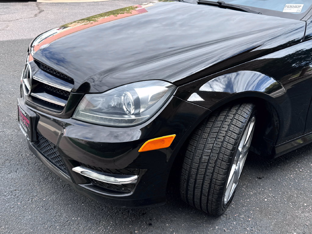 Used 2015 Mercedes-Benz C 250 Coupe image 5