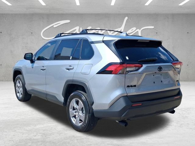 Used 2025 Toyota RAV4 XLE w/ Convenience Package FWD image 17