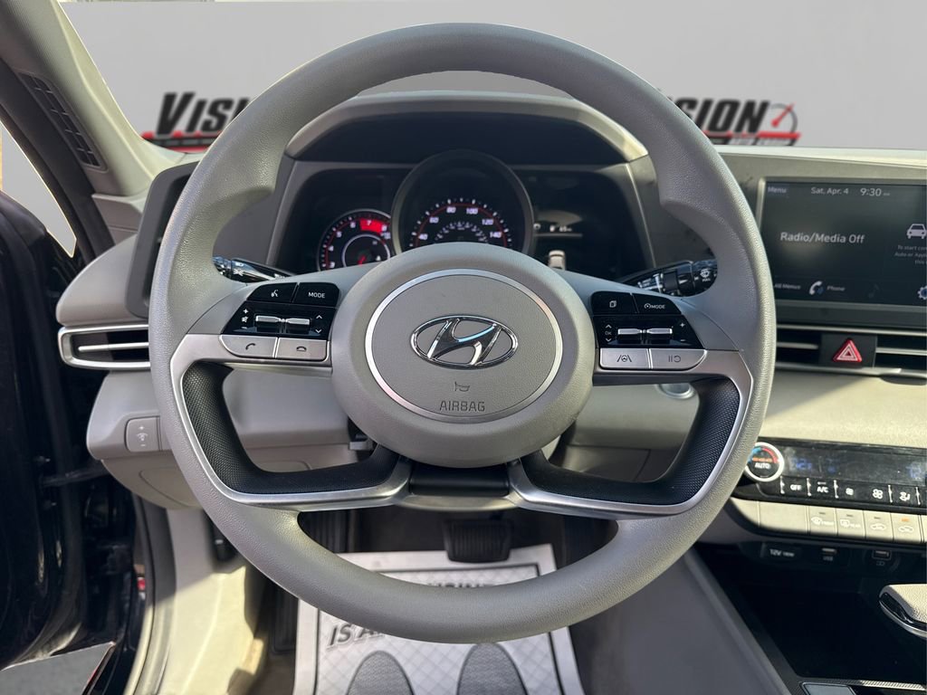 Certified 2021 Hyundai Elantra SEL image 23