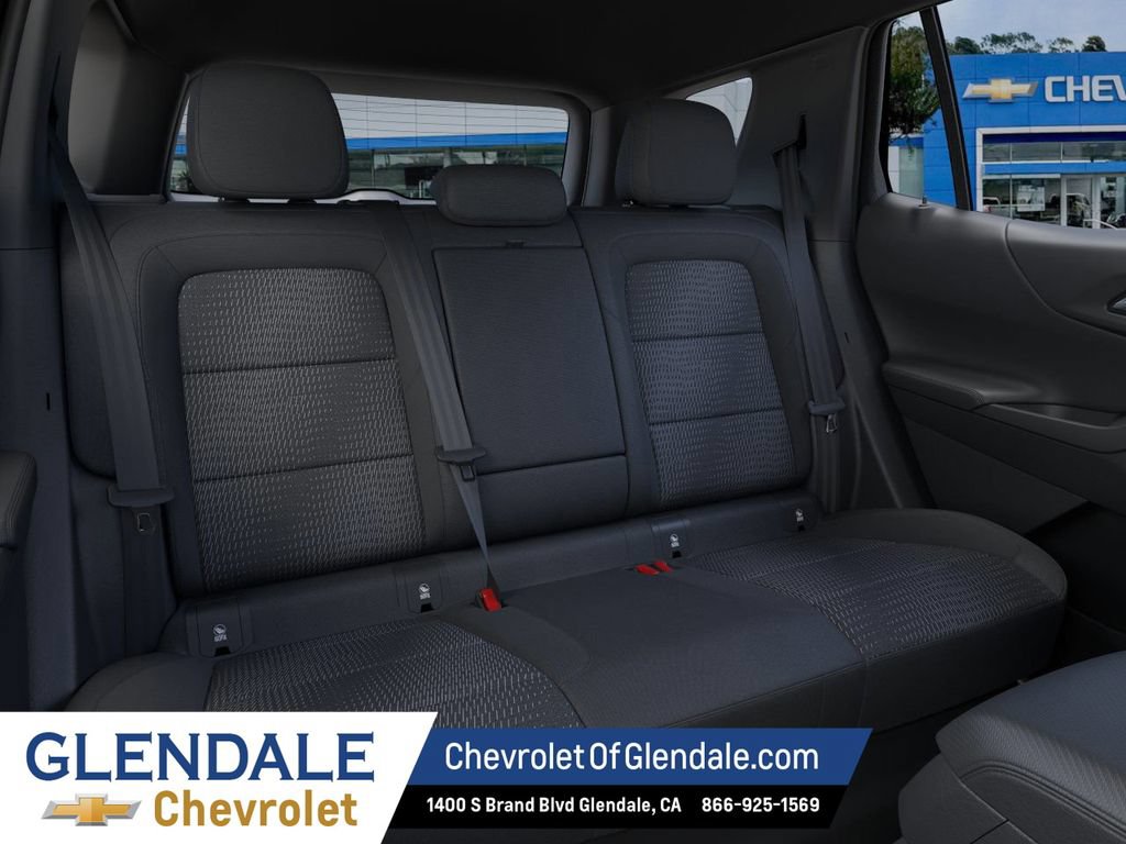 New 2026 Chevrolet Equinox LT w/ LPO, Floor Liner Package FWD image 17