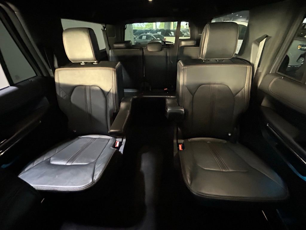 Used 2023 Ford Expedition Max Platinum image 13