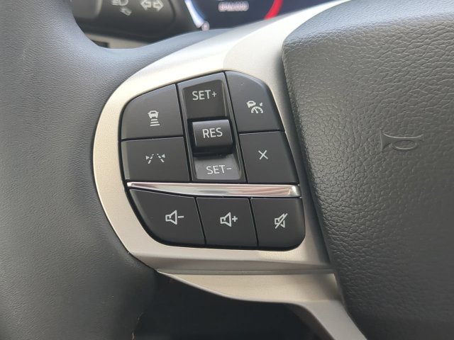 New 2026 Ford Explorer Active RWD image 26