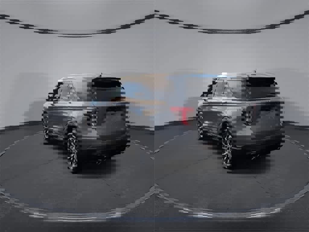 Used 2022 Ford Explorer ST image 7