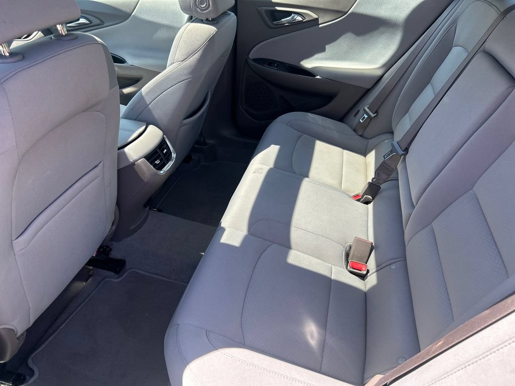 Used 2022 Chevrolet Malibu LT FWD image 12
