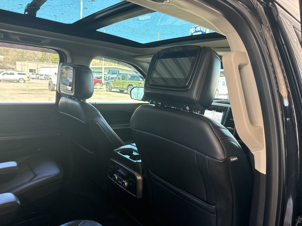 Used 2019 Ford Expedition Max Platinum AWD/4WD image 25