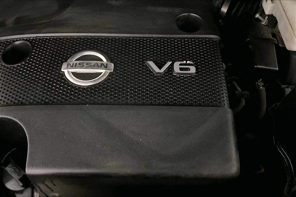 Used 2016 Nissan Murano S AWD/4WD image 30