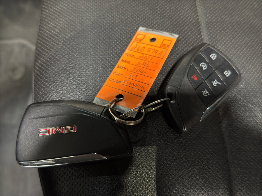 Used 2023 GMC Yukon SLT image 40