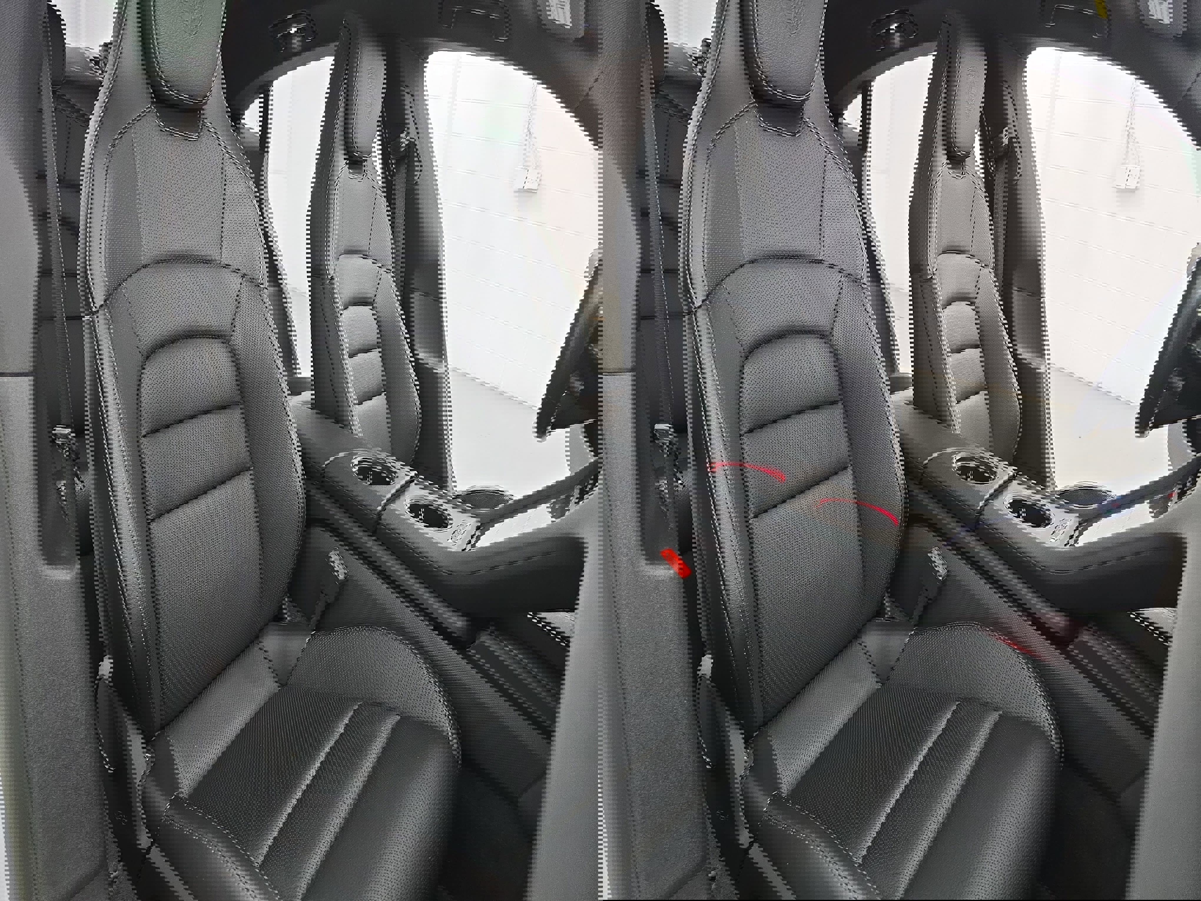 Used 2023 Porsche Taycan w/ Premium Package image 10