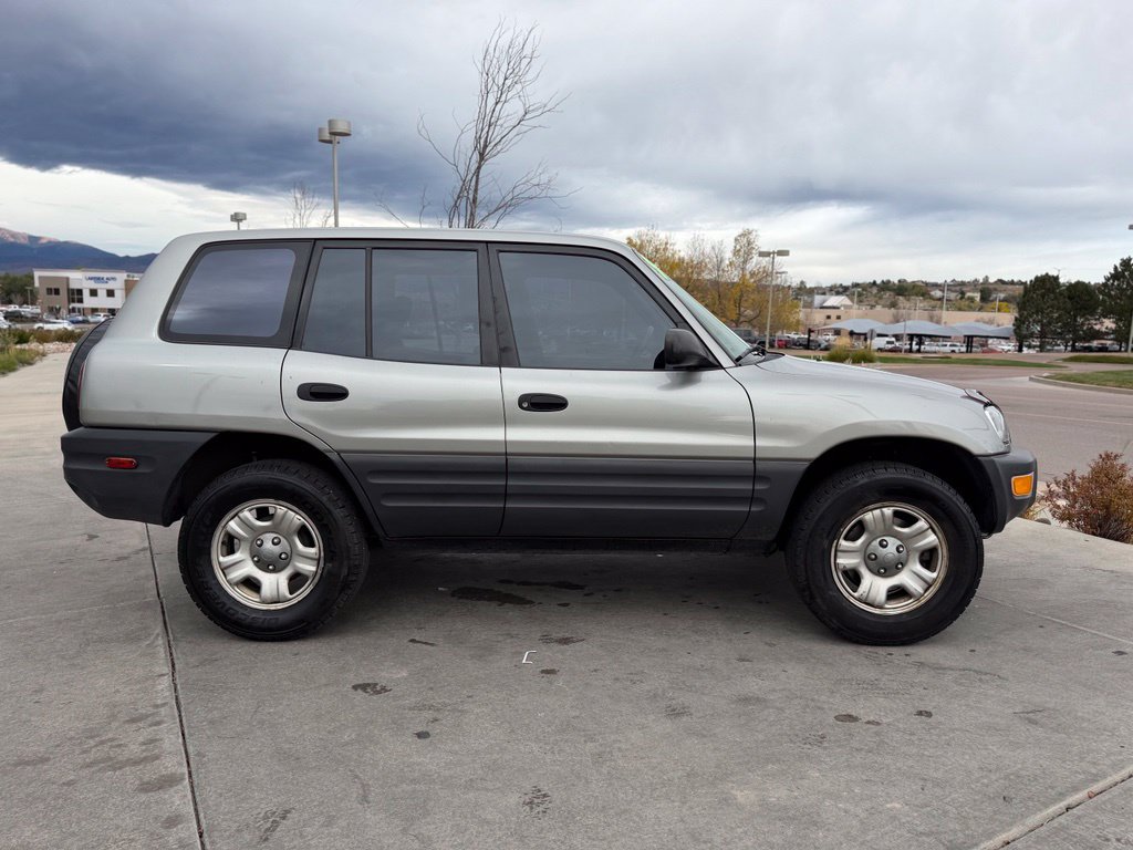 Used 1999 Toyota RAV4 4WD 4-Door image 9