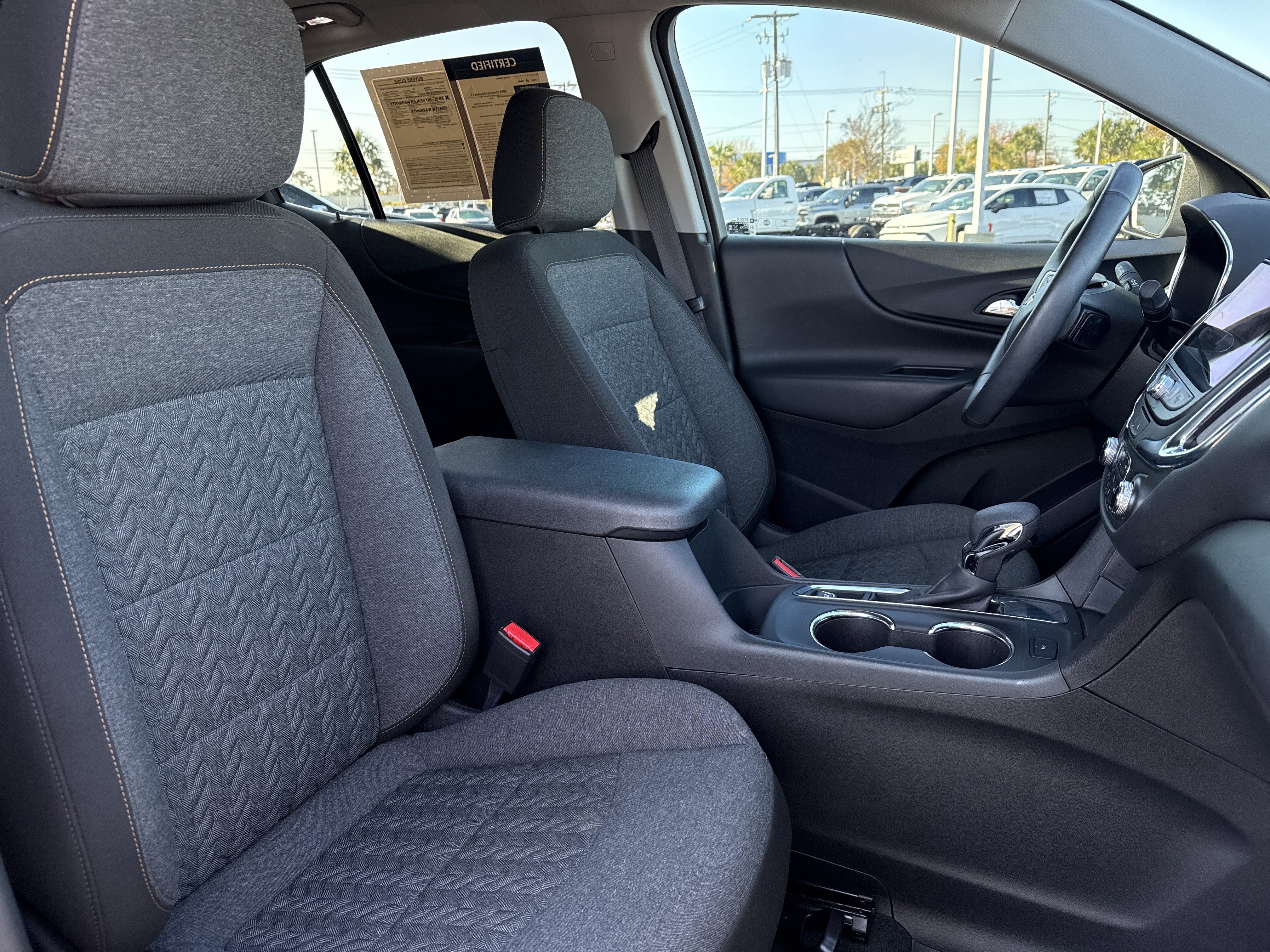 Certified 2024 Chevrolet Equinox LT image 32