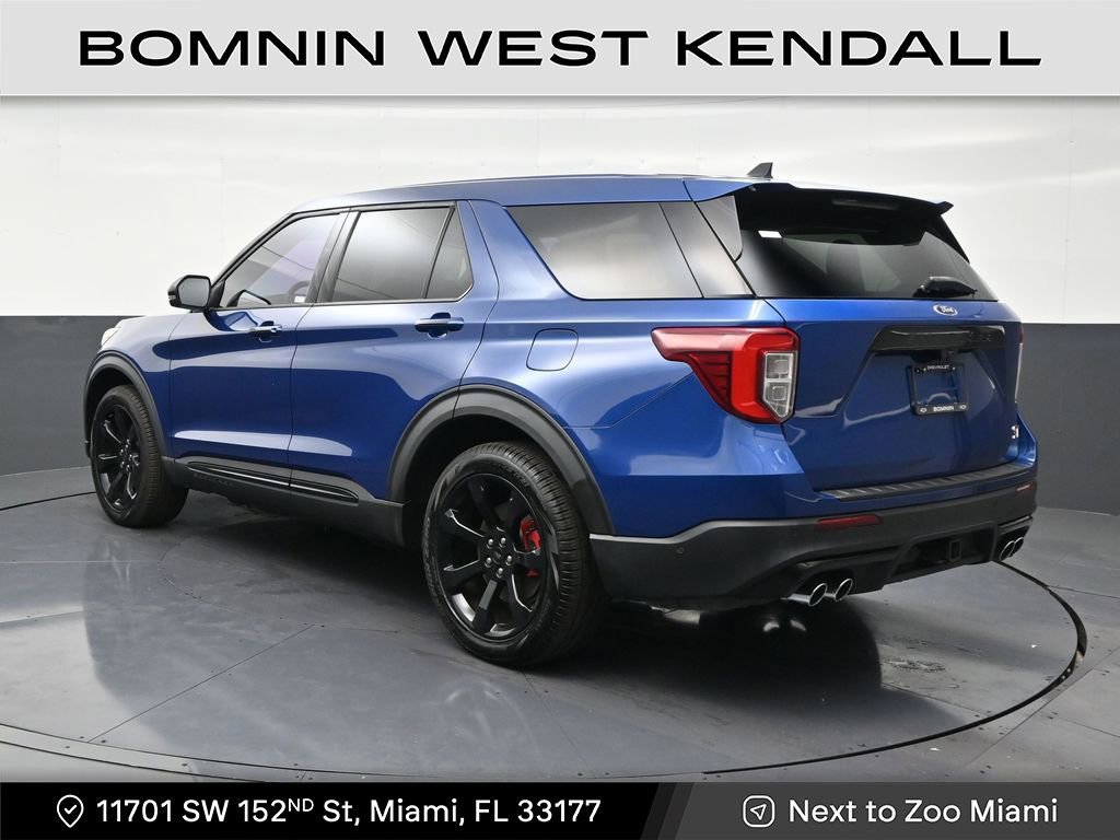Used 2022 Ford Explorer ST w/ Equipment Group 401A image 3