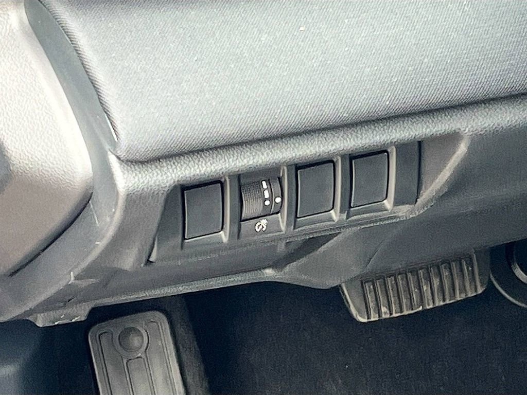 Used 2025 Subaru Outback image 10