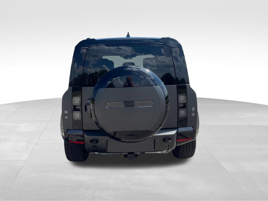 New 2026 Land Rover Defender 110 X-Dynamic SE AWD/4WD image 4