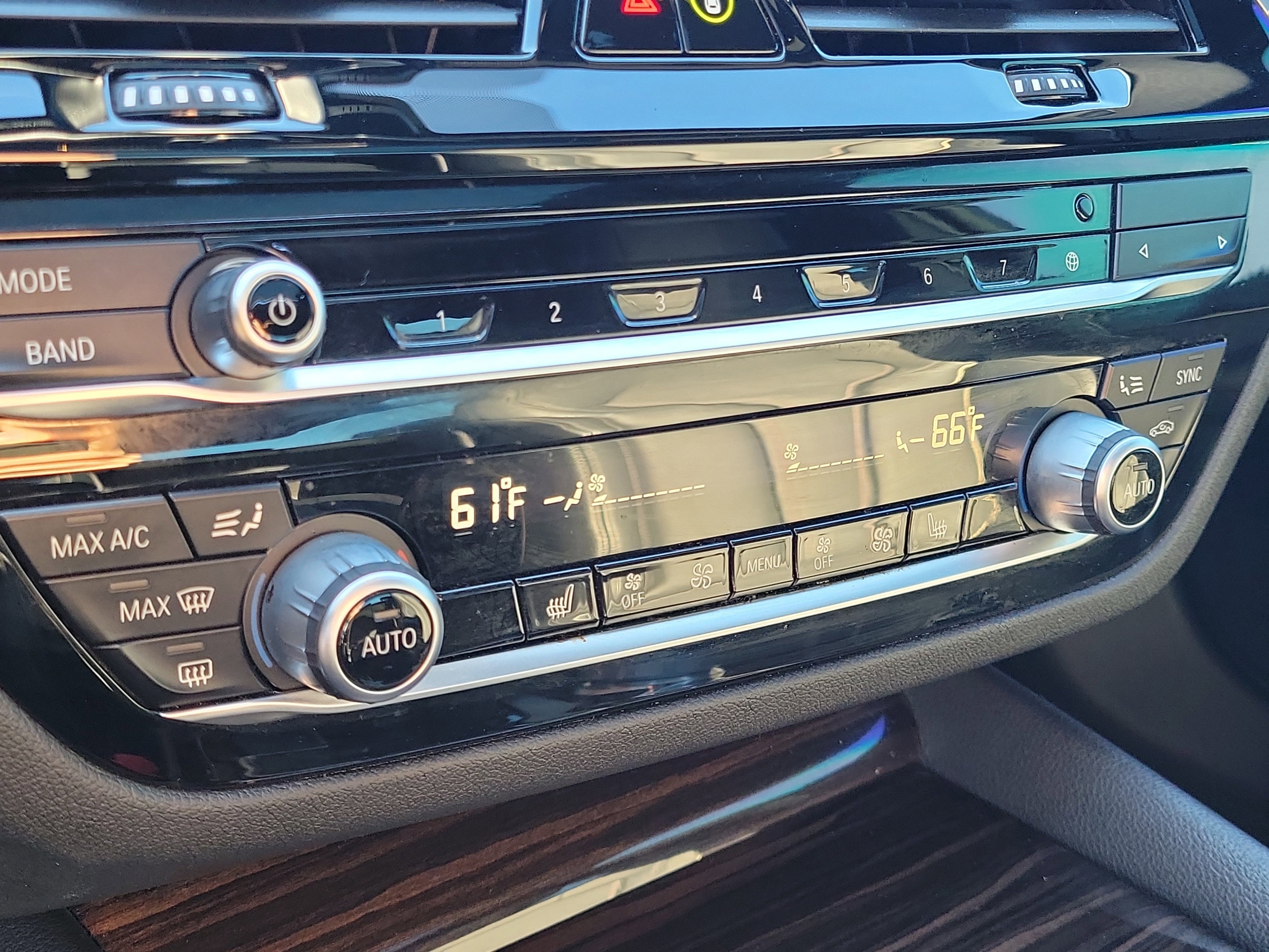 Used 2020 BMW 540i image 28