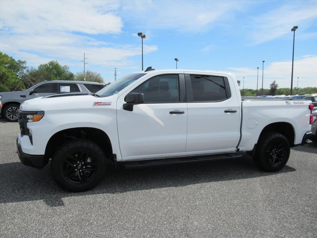 Used 2022 Chevrolet Silverado 1500 Custom Trail Boss AWD/4WD image 4