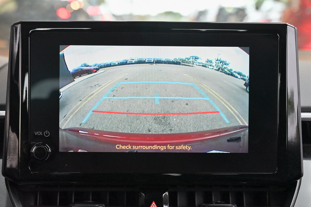 Used 2023 Toyota Corolla LE FWD image 25