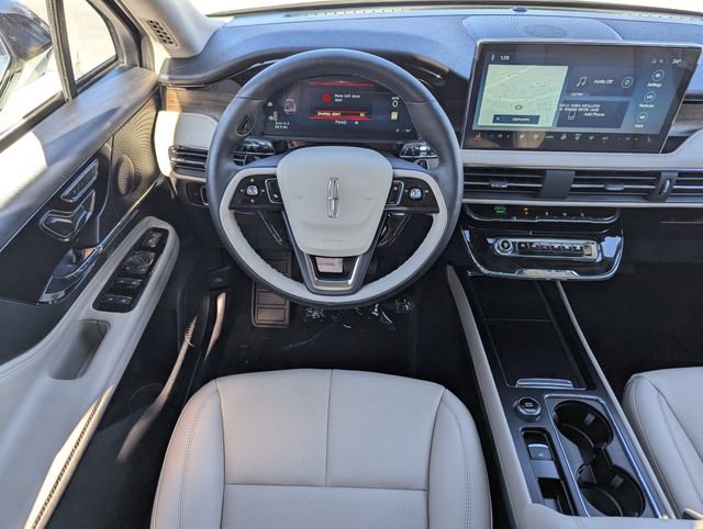 New 2026 Lincoln Corsair Reserve w/ Jet Appearance Package image 14