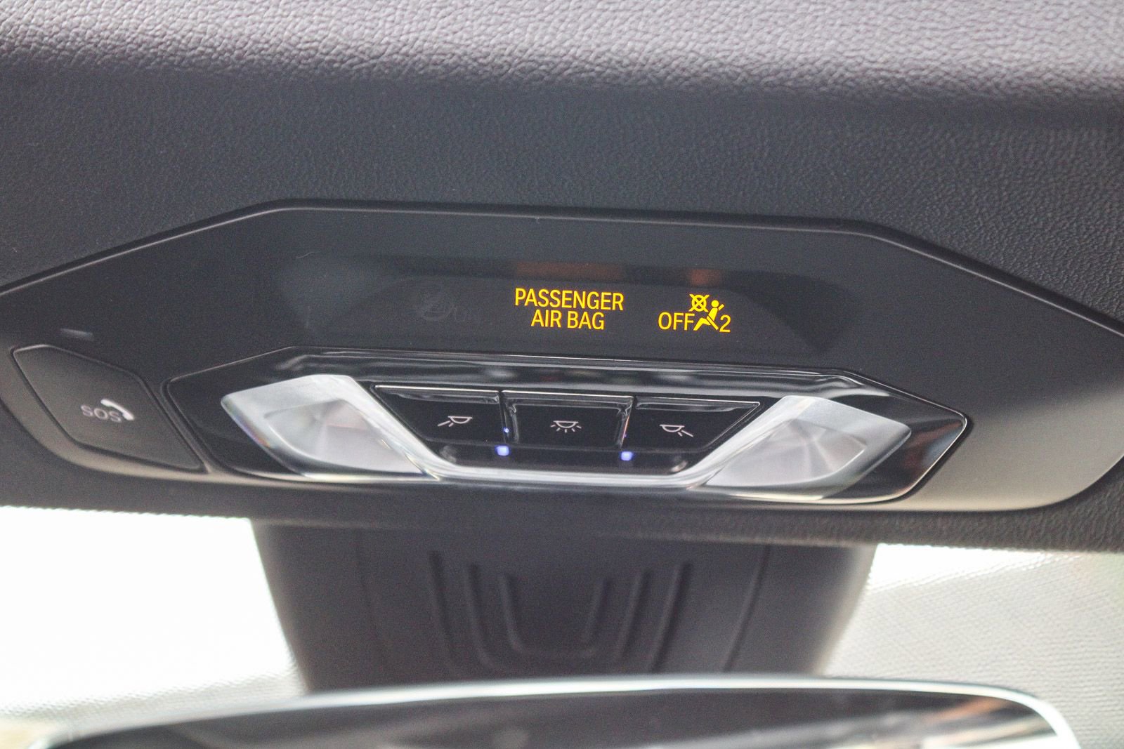 Used 2021 BMW 430i Convertible w/ Convenience Package image 17