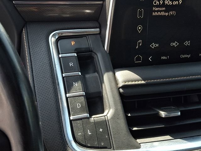 Used 2023 GMC Yukon AT4 w/ AT4 Premium Plus Package image 11