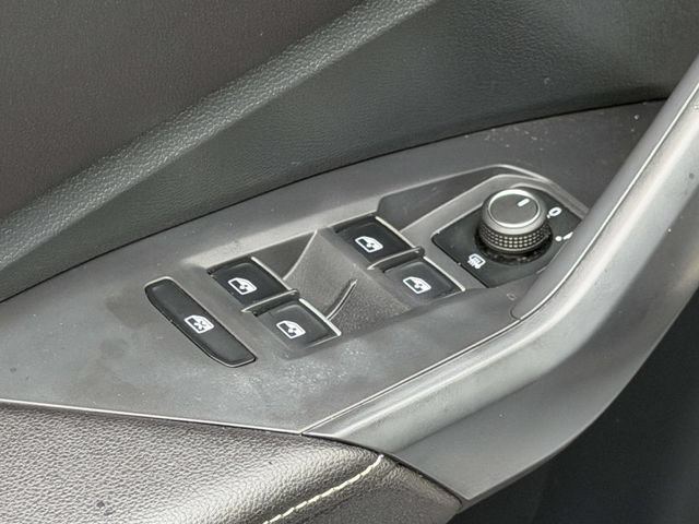 Certified 2023 Volkswagen Jetta Sport FWD image 17