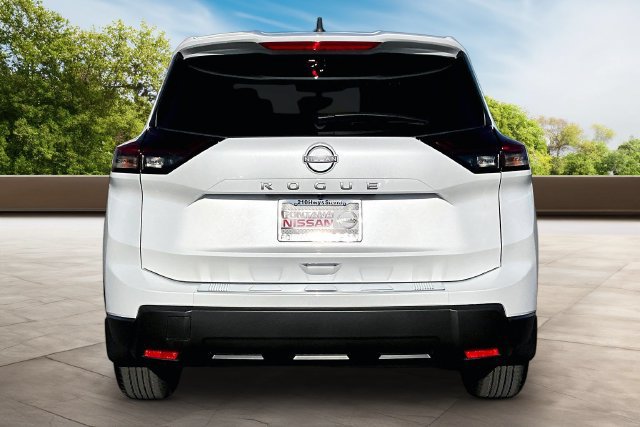 New 2026 Nissan Rogue SV FWD image 4