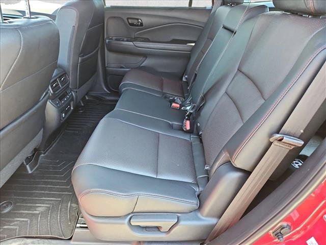 Used 2024 Honda Passport Black Edition image 19