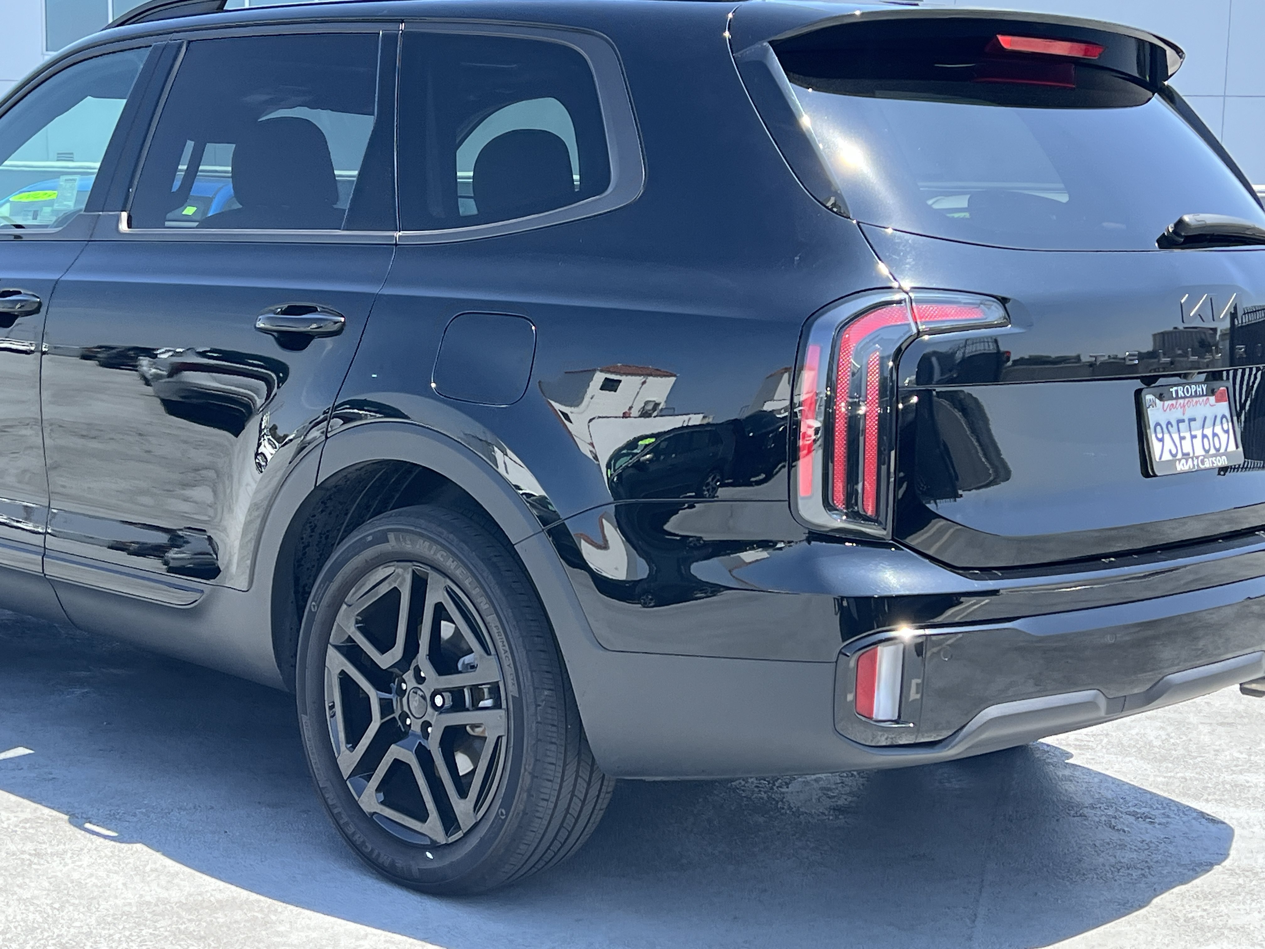 Certified 2025 Kia Telluride SX X-Line AWD/4WD image 5