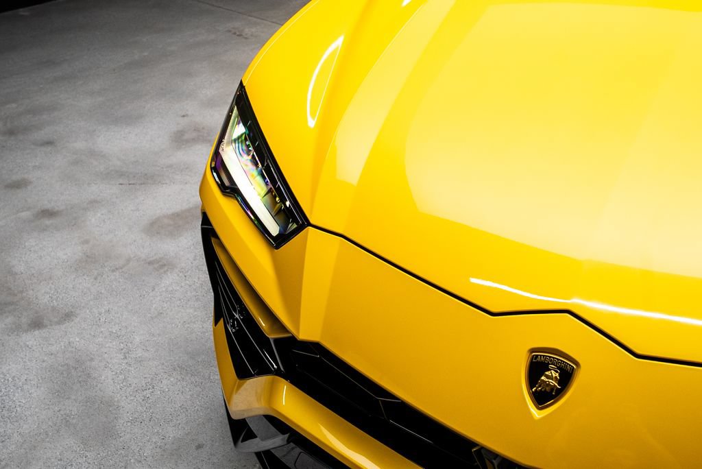 Used 2022 Lamborghini Urus AWD/4WD image 8
