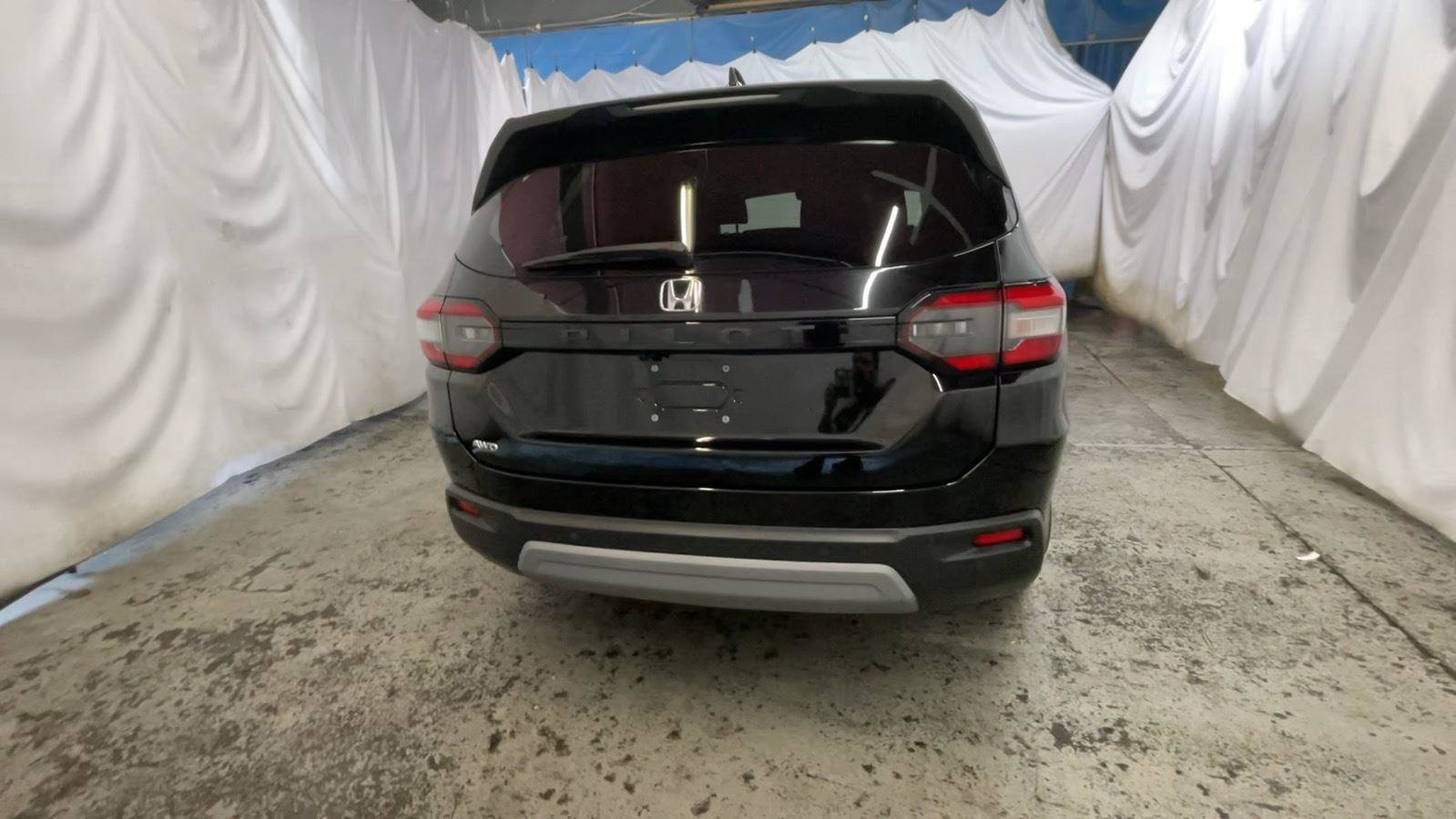 Certified 2025 Honda Pilot EX-L image 7
