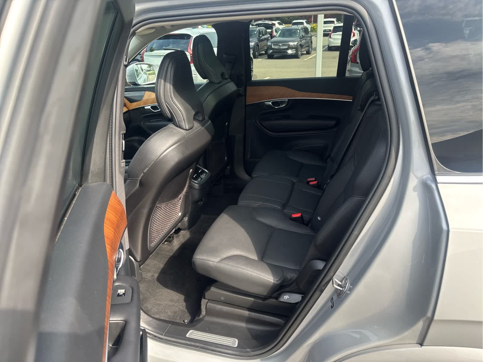 Used 2023 Volvo XC90 B6 Plus w/ Protection Package Premier AWD/4WD image 26