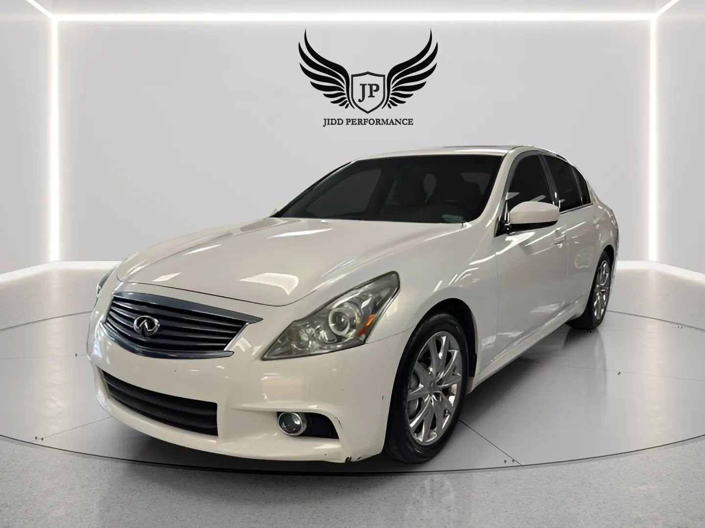 Used 2011 INFINITI G37 Journey w/ Sport Pkg - RWD image 3
