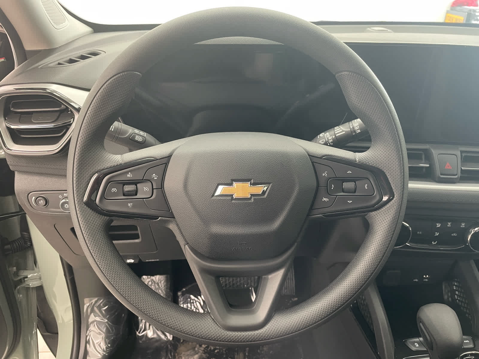 New 2026 Chevrolet TrailBlazer LS w/ LS Convenience Package AWD/4WD image 11