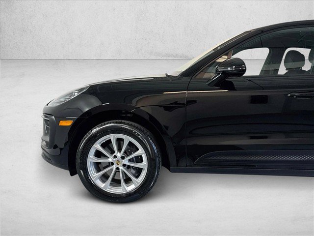 Certified 2026 Porsche Macan Turbo AWD/4WD image 27