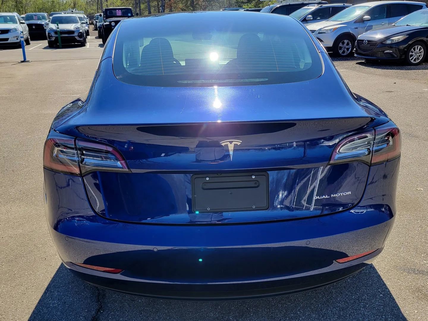 Used 2022 Tesla Model 3 Long Range AWD/4WD image 11