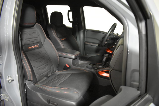 Used 2025 Nissan Frontier PRO-4X w/ Pro Convenience Package AWD/4WD image 33