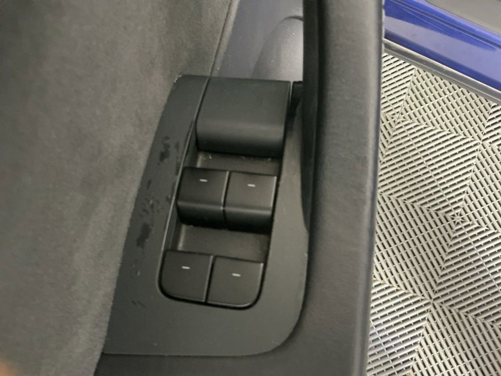 Used 2021 Tesla Model Y Long Range image 23