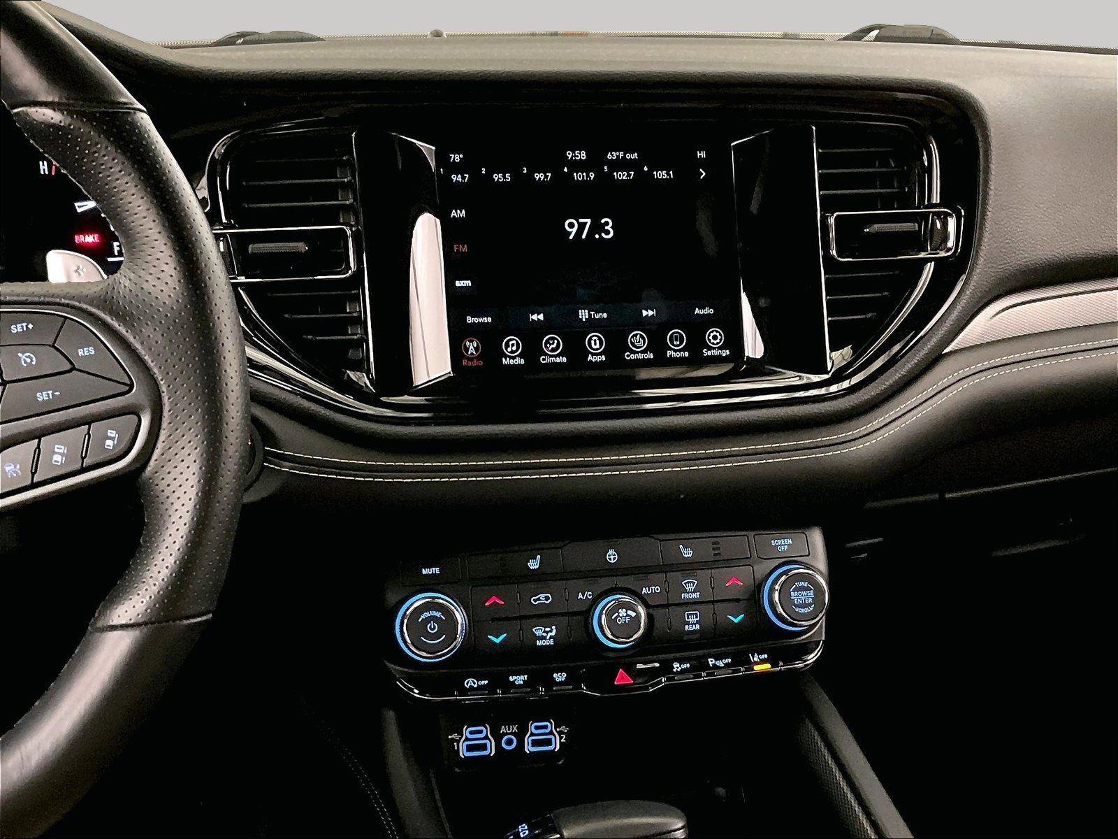 Used 2022 Dodge Durango GT image 6