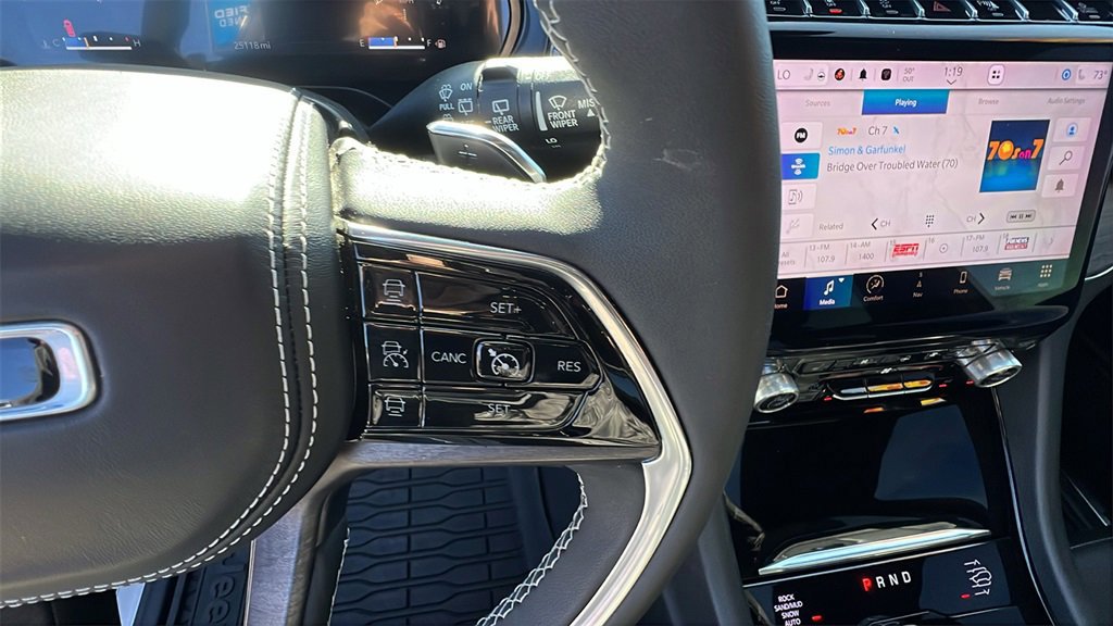 Used 2023 Jeep Grand Cherokee L Overland image 28