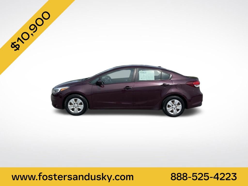 Used 2017 Kia Forte LX FWD video 2