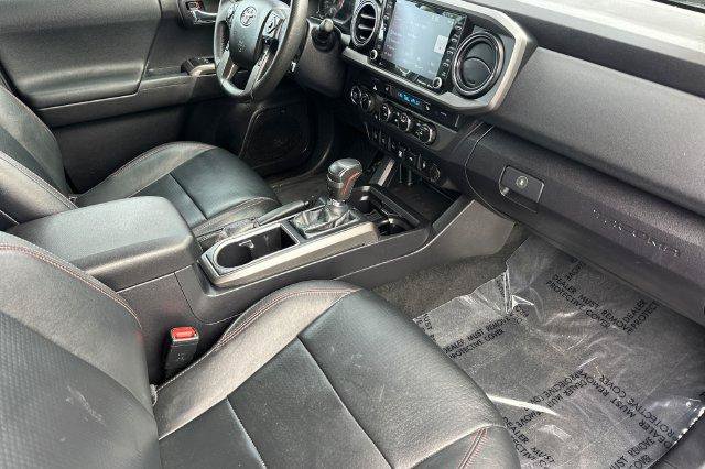 Used 2021 Toyota Tacoma TRD Pro AWD/4WD image 16